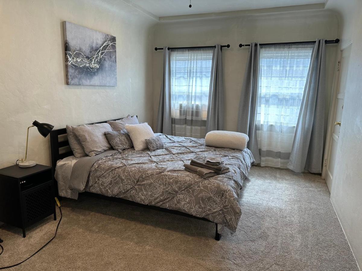 Spacious 2-Bedroom Unit In Hollywood Los Angeles Exterior foto